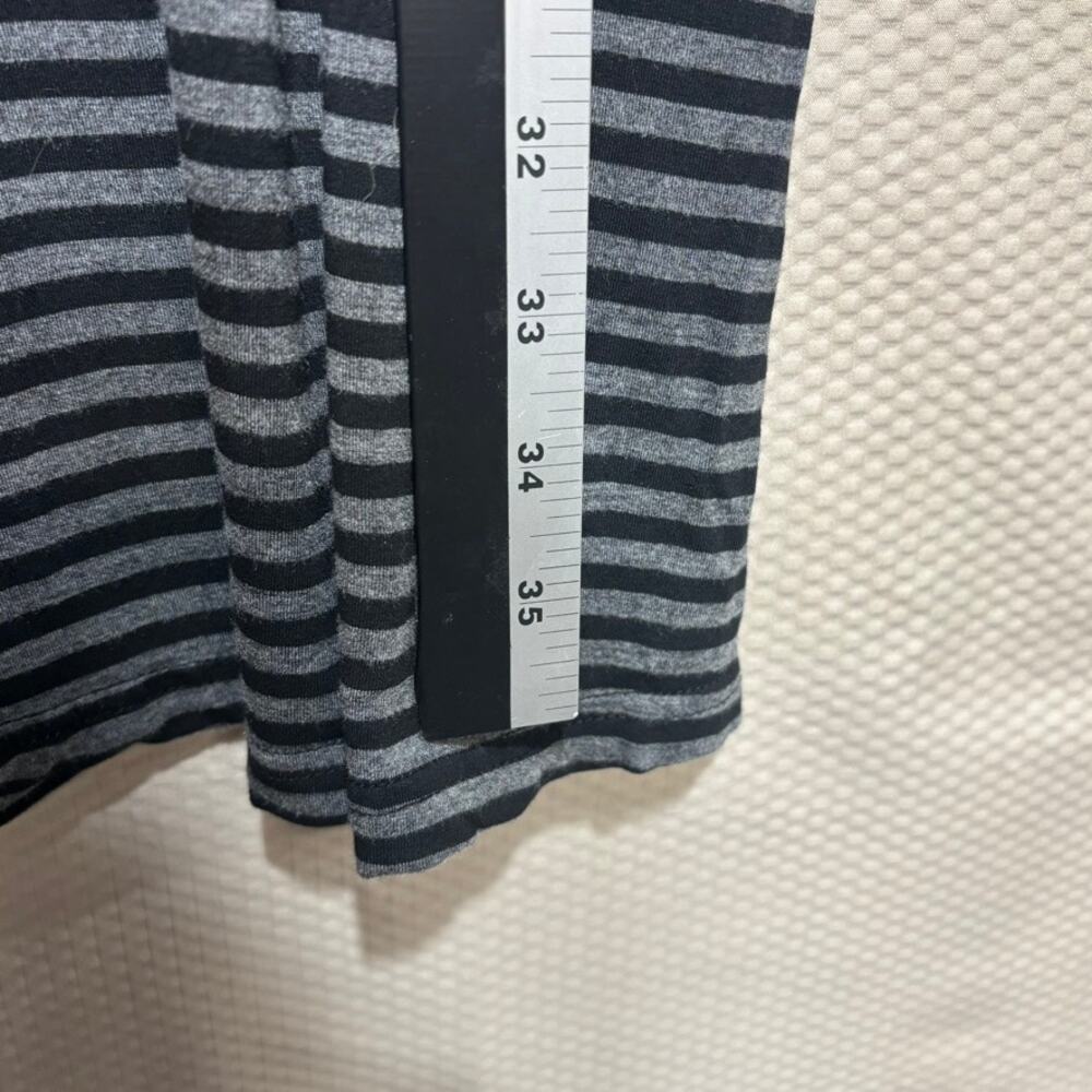 41 Hawthorn Dress M Black Gray Stripe Sleeveless Keyhole Back Stitch Fix - Picture 6 of 7